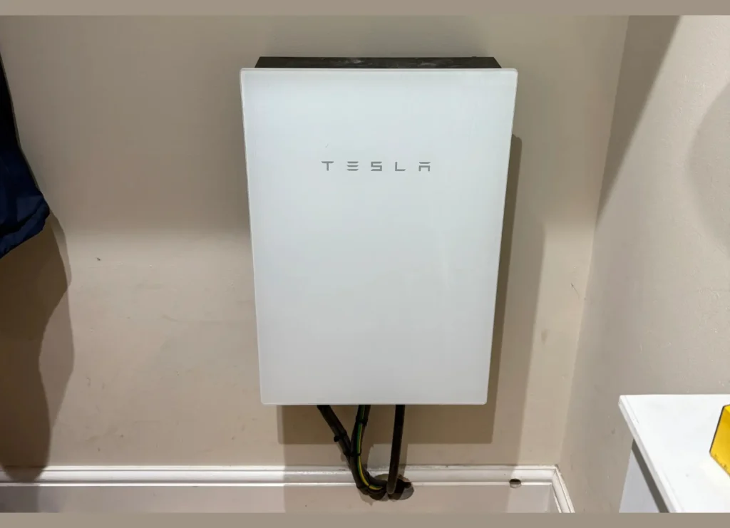 Battery Storage Installation in Edinburgh, SCT​